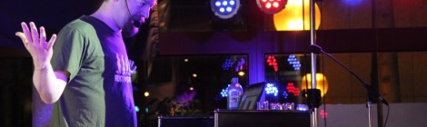 Eine Pose als hätte er seinen Sieg schon geahnt.