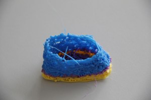 “Kästchen in Blau, Lila und Gelb” von Pia (Klick für volle Auflösung)